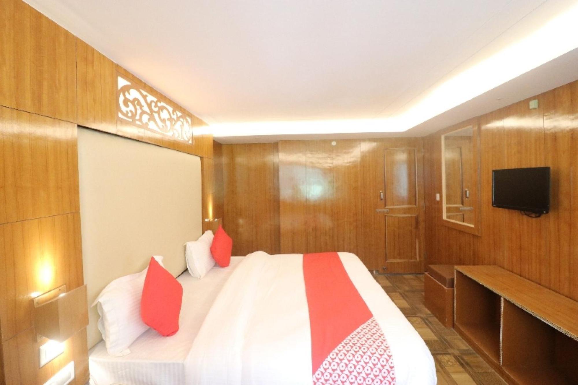 Hotel O Beas Regency مايالي المظهر الخارجي الصورة