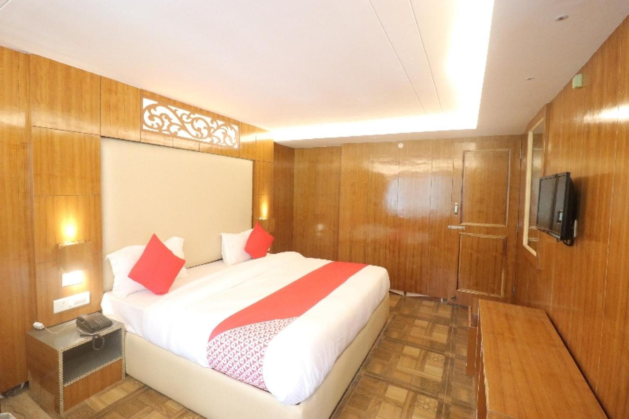 Hotel O Beas Regency مايالي المظهر الخارجي الصورة